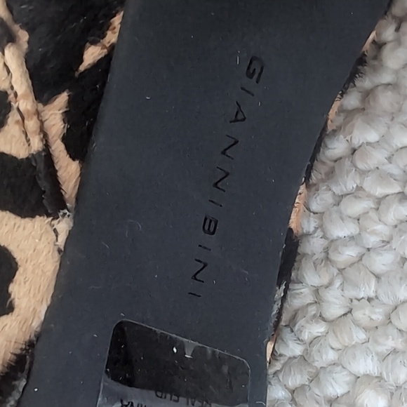 Gianni Bini ankle boots - Picture 5 of 8